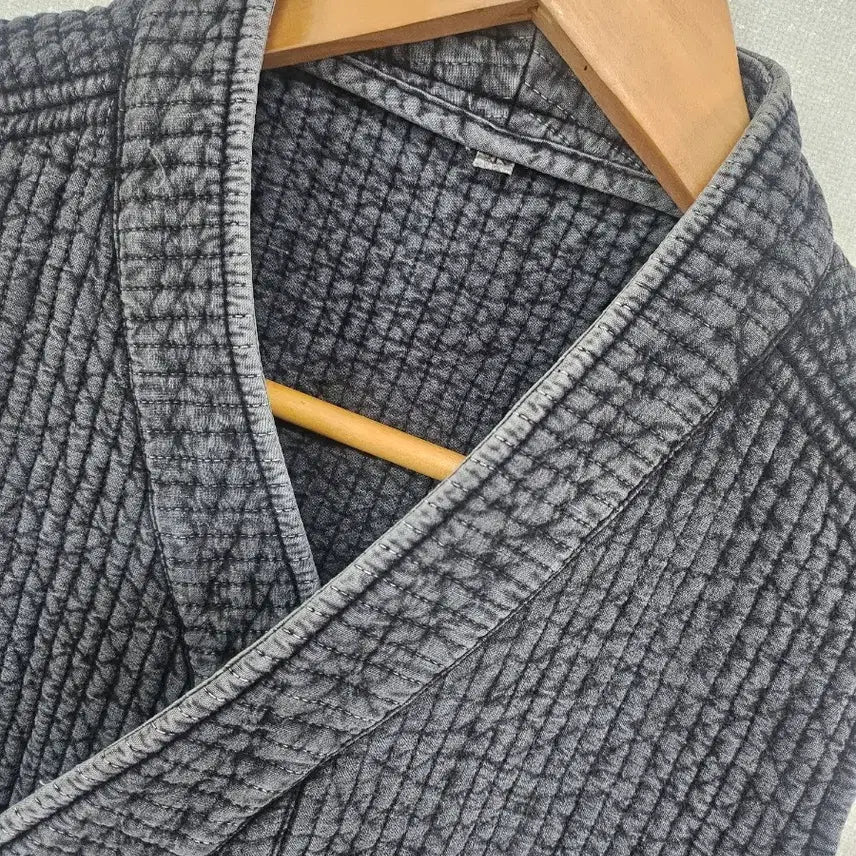 [BUNJANG] Unbranded Quilted Vest - China Collar - Gray - Small / 누빔 조끼 차이나넥 스타일 그레이 소 생활한복