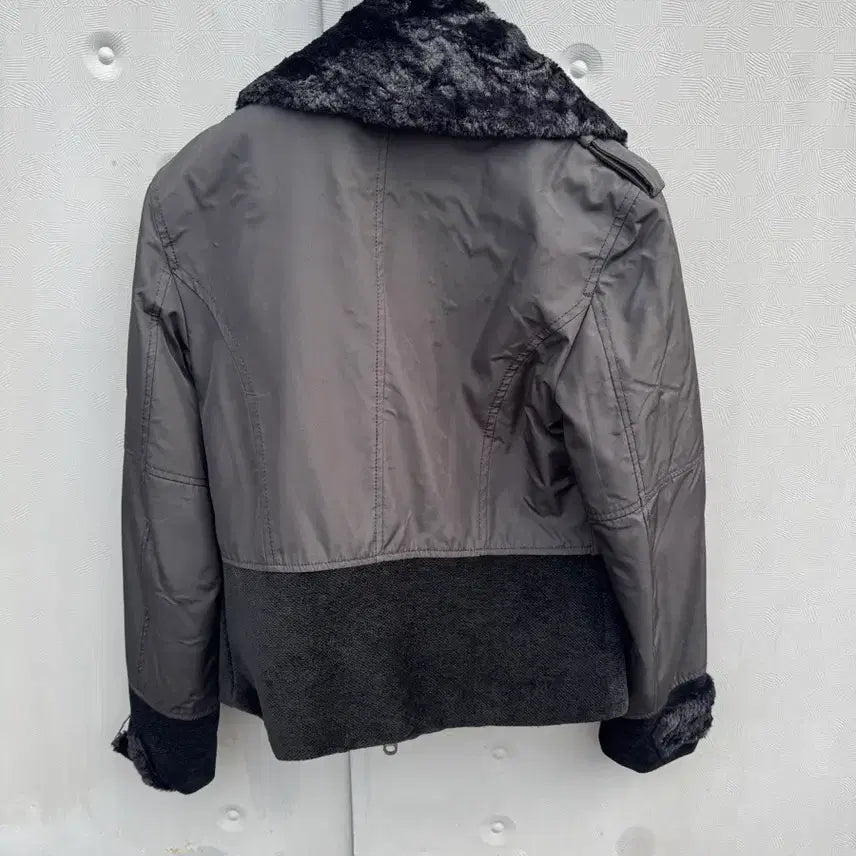 [BUNJANG] Ferragamo Black Fur Jacket / 페레가모 퍼자켓