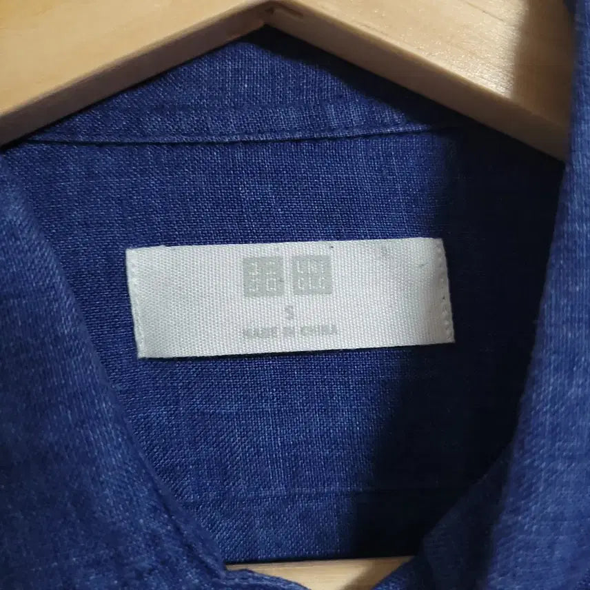 [BUNJANG] Uniqlo Blue Linen Long Sleeve Shirt / (S) UNIQLO 유니클로 블루 긴팔 마 셔츠 남방