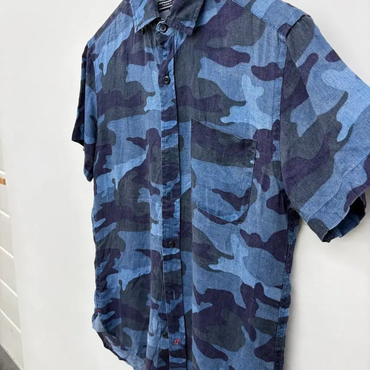 [BUNJANG] Tommy Hilfiger Blue Camo Short Sleeve Shirt (Women&