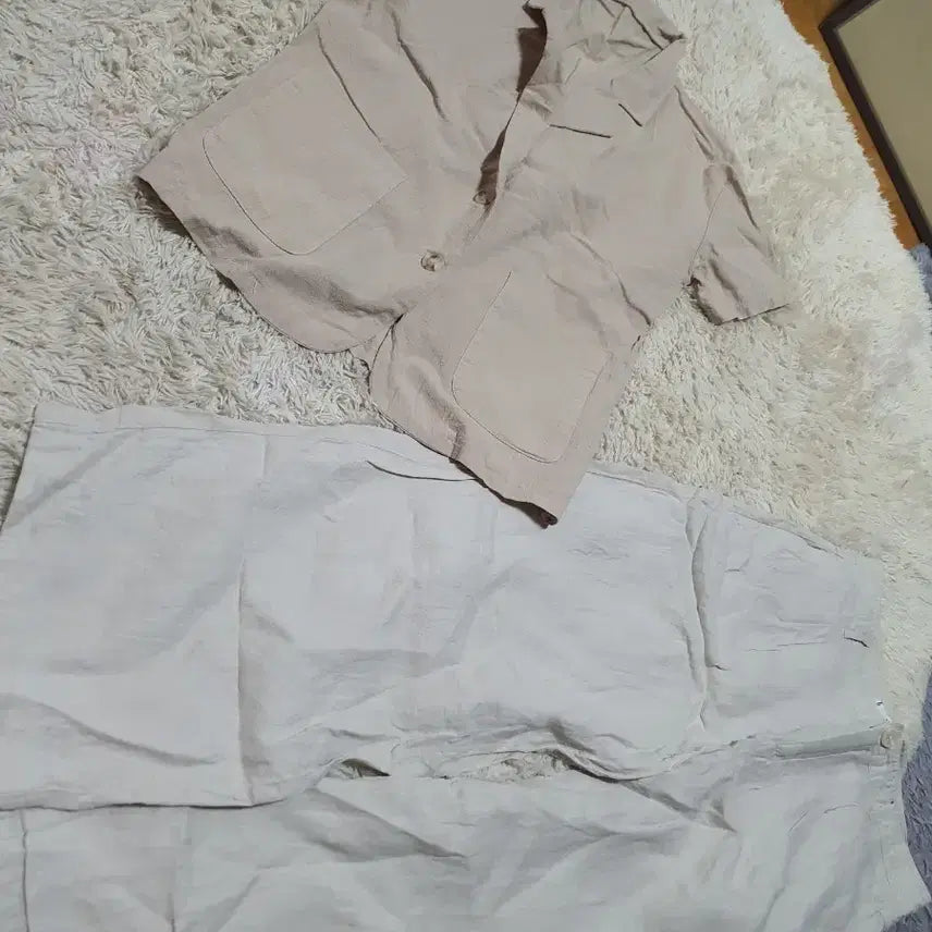 [BUNJANG] Beige Linen Set - Short-Sleeve Jacket &amp; Wide Pants / 깔끔한 베이지 색상의 린넨 소재 셋업이에요 일괄가격 상의는 반팔 자켓