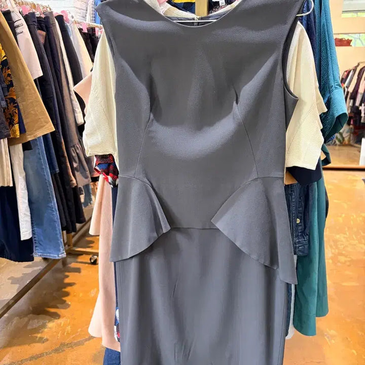 [BUNJANG] Missa Flap Design Gray Dress / 미샤 플랩 디자인 회색 원피스
