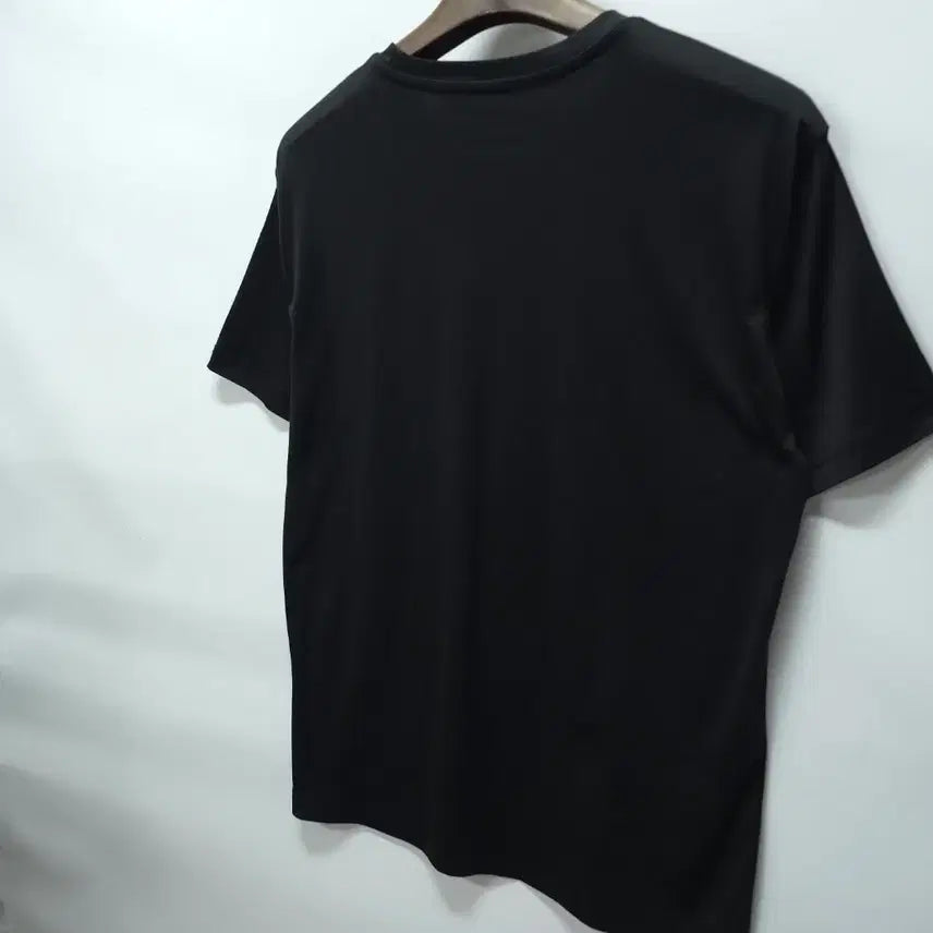 [SOLD OUT] 네파 남성 기능성 로고 반팔 티셔츠 블랙 (사이즈 110/XXL)