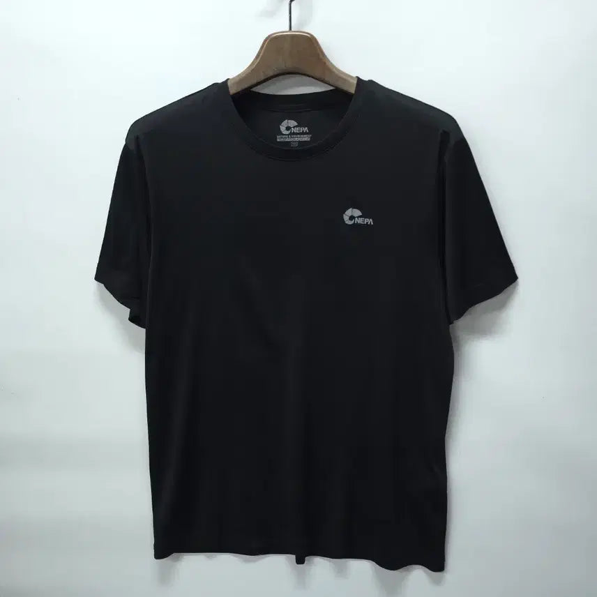 [SOLD OUT] 네파 남성 기능성 로고 반팔 티셔츠 블랙 (사이즈 110/XXL)