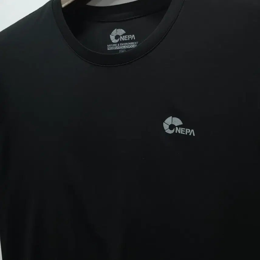 [SOLD OUT] 네파 남성 기능성 로고 반팔 티셔츠 블랙 (사이즈 110/XXL)