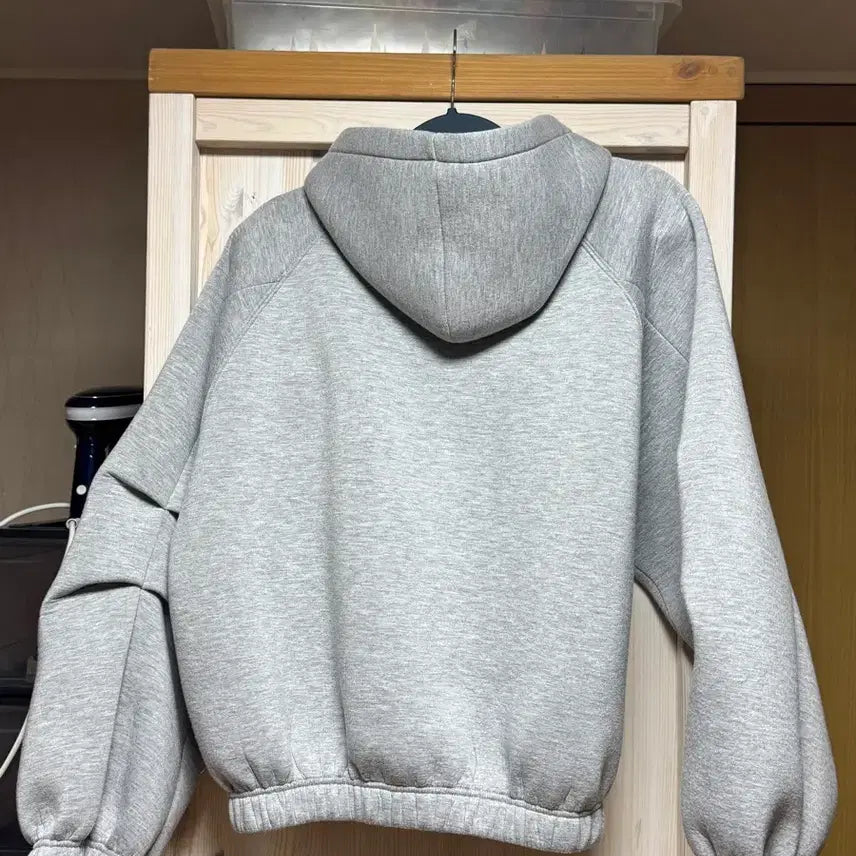 [BUNJANG] FINE.O Neoprene Crop Hoodie Zip-up / 파인오 네오프렌 크롭 후드 집업