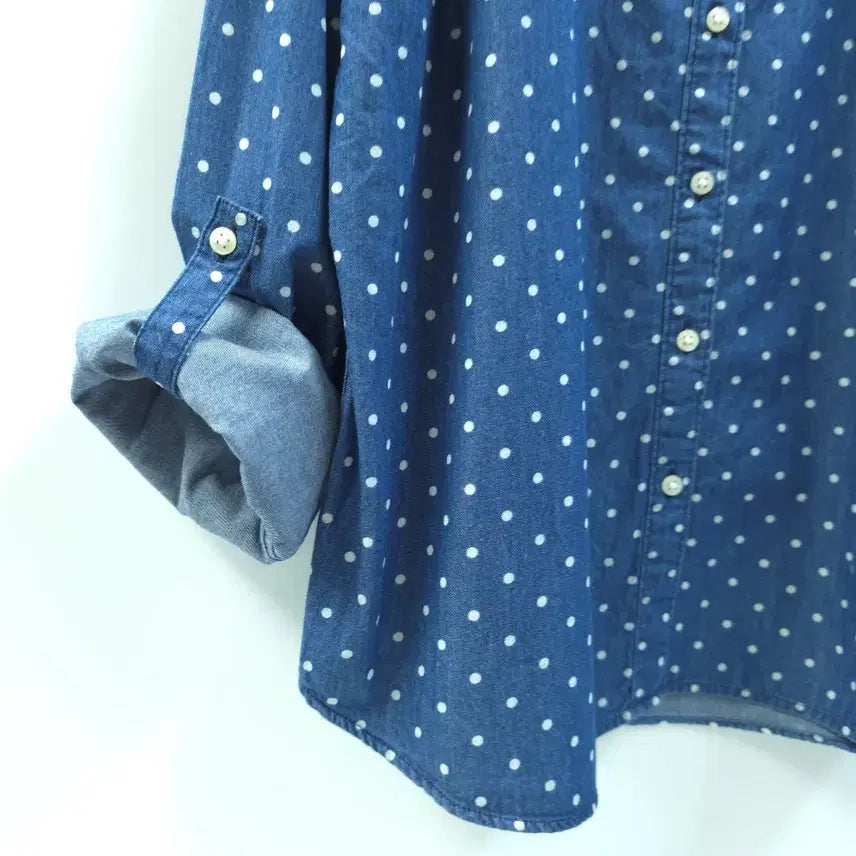[BUNJANG] UNIQLO Japan Dot Denim Shirt Blouse / UNIQLO 유니클로 재팬 롤업소매 도트 데님셔츠 블라우스 C525