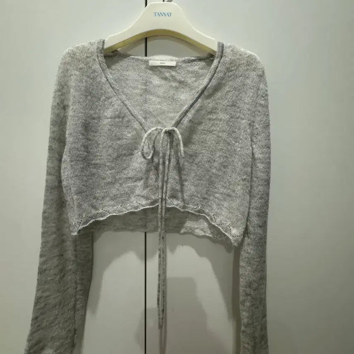 [SOLD OUT] 온트 신디스커트 , 그레이 리본 가디건
