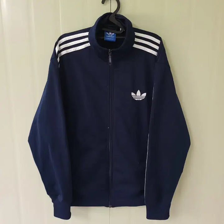 [SOLD OUT] 아디다스 파이어버드 트랙탑 105