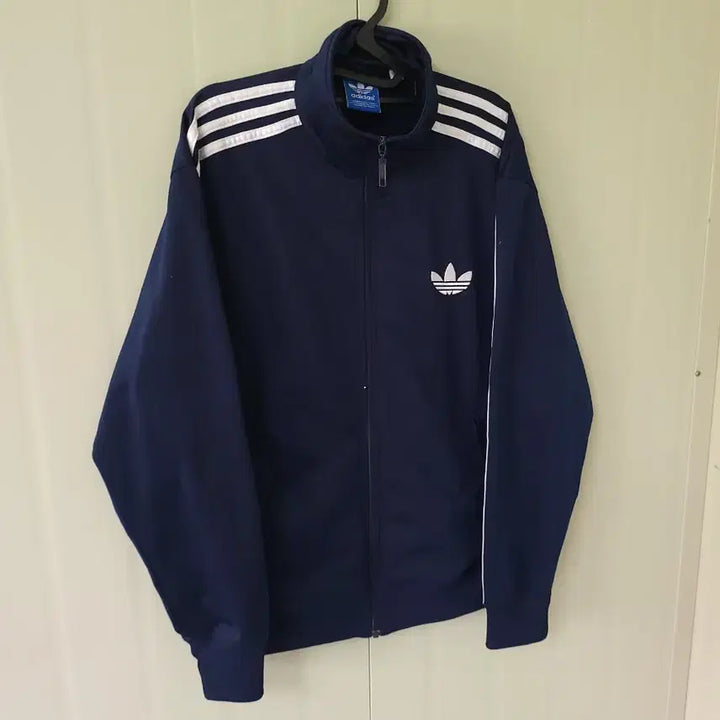 [SOLD OUT] 아디다스 파이어버드 트랙탑 105