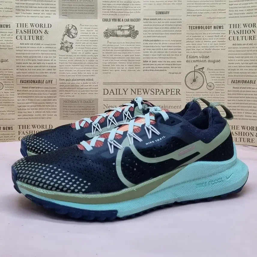 [BUNJANG] Nike React Pegasus Trail 4 Sneakers (255) / 나이키 리액트 페가수스 트레일4 운동화255