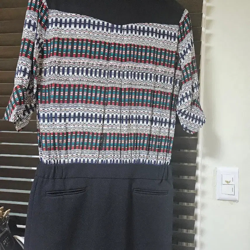 [BUNJANG] Maje Black Pattern Midi Dress / 마쥬 블랙 패턴 반팔 원피스