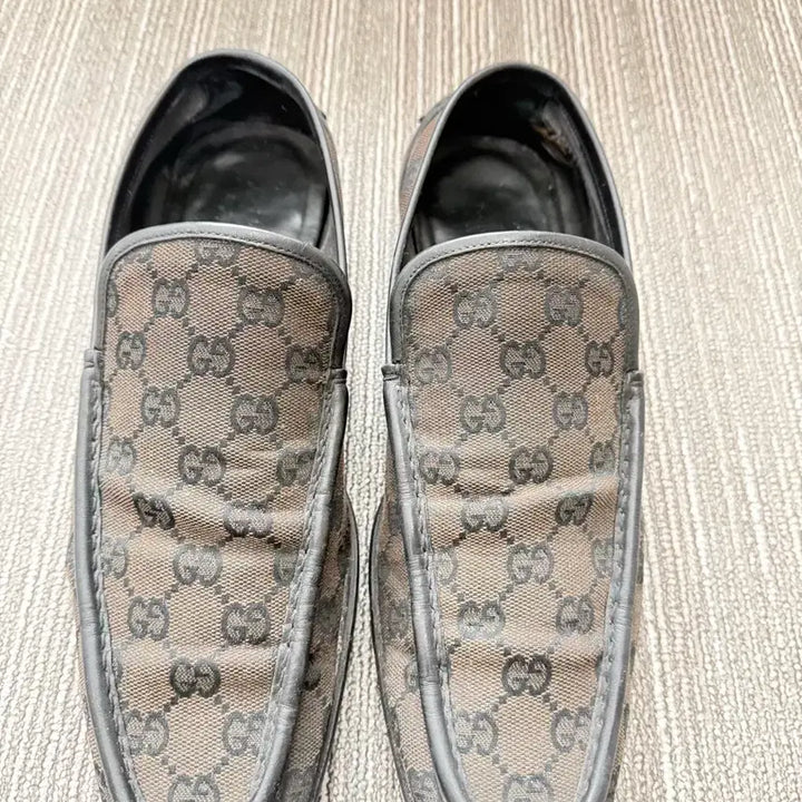 [BUNJANG] Gucci GG Supreme Canvas Loafer / 구찌 GG 슈프림 캔버스 로퍼(시그니처 GG 모노그램)