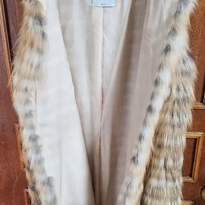 [BUNJANG] Valentino Italian Fur Vest / 발렌티노 이태리산 퍼 제품