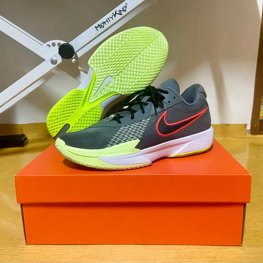 [BUNJANG] Nike GT Cut Academy Basketball Shoes / [275] 나이키 지티컷 아카데미 농구화