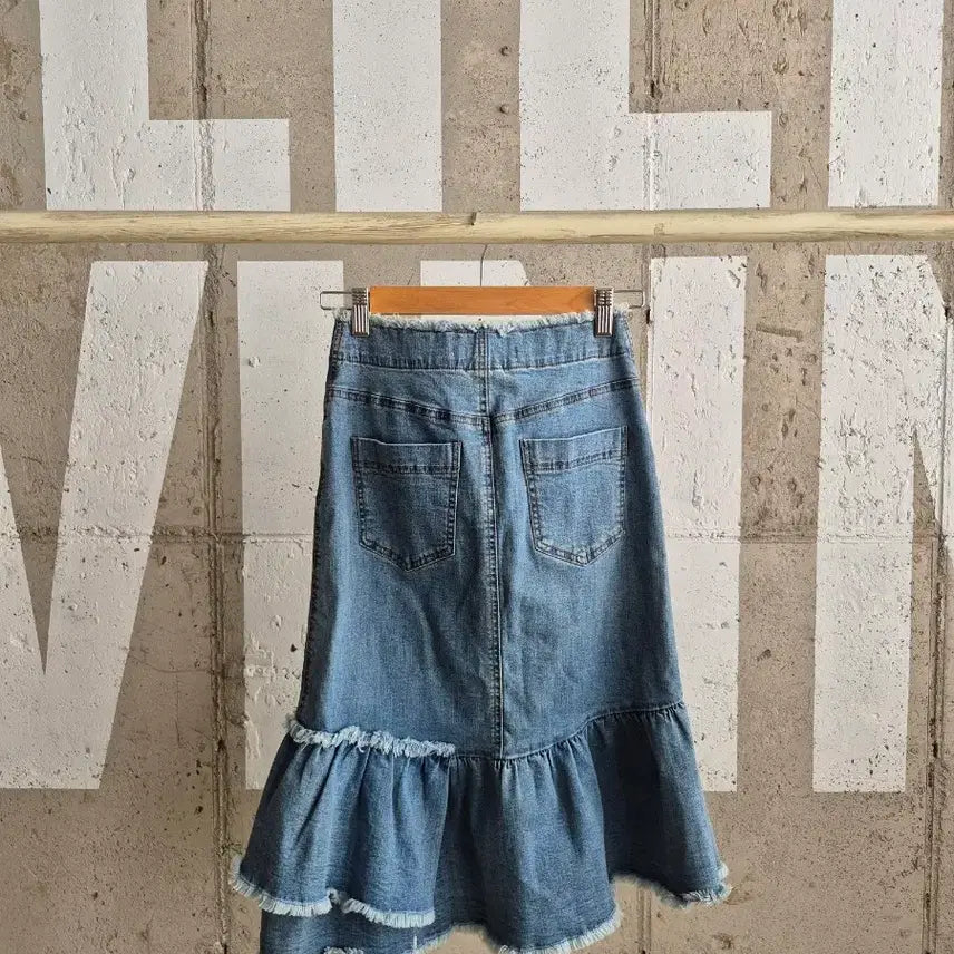 [BUNJANG] at Contact Frill Denim Skirt / at컨텍트 프릴 데님스커트