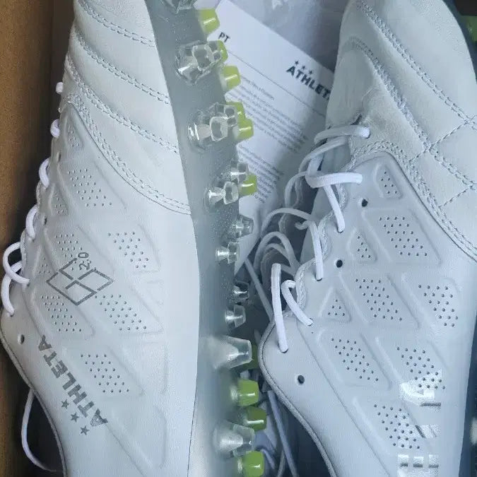 [BUNJANG] Athleta Legado Mg Soccer Cleats / 아슬레타 레가도 Mg 265