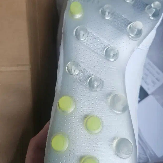 [BUNJANG] Athleta Legado Mg Soccer Cleats / 아슬레타 레가도 Mg 265