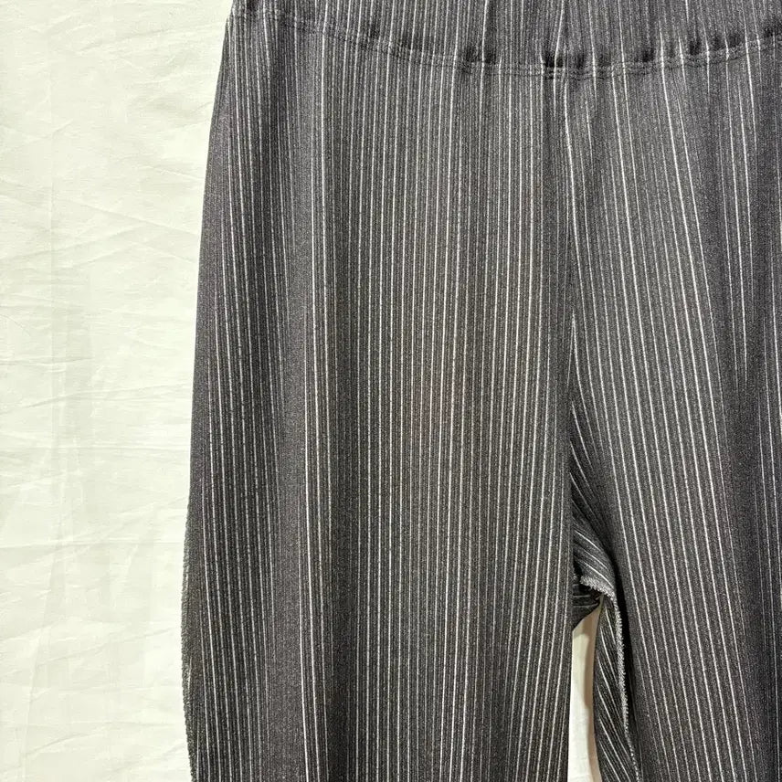 [BUNJANG] Pleats Please Issey Miyake Black Striped Pants / 플리츠플리즈 이세이미야케 블랙 스트라이프 팬츠3사이즈(정품)  허리단면3