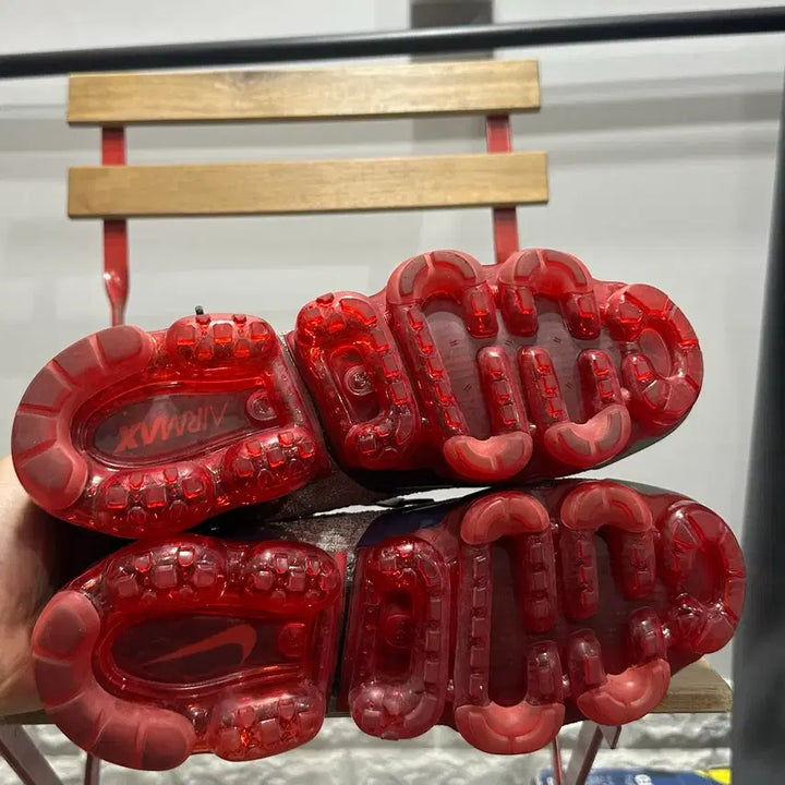 [BUNJANG] Nike Air VaporMax Flyknit Sneakers / 275) 나이키 운동화 남성 에어 베이퍼맥스 플라이니트 카키 레드