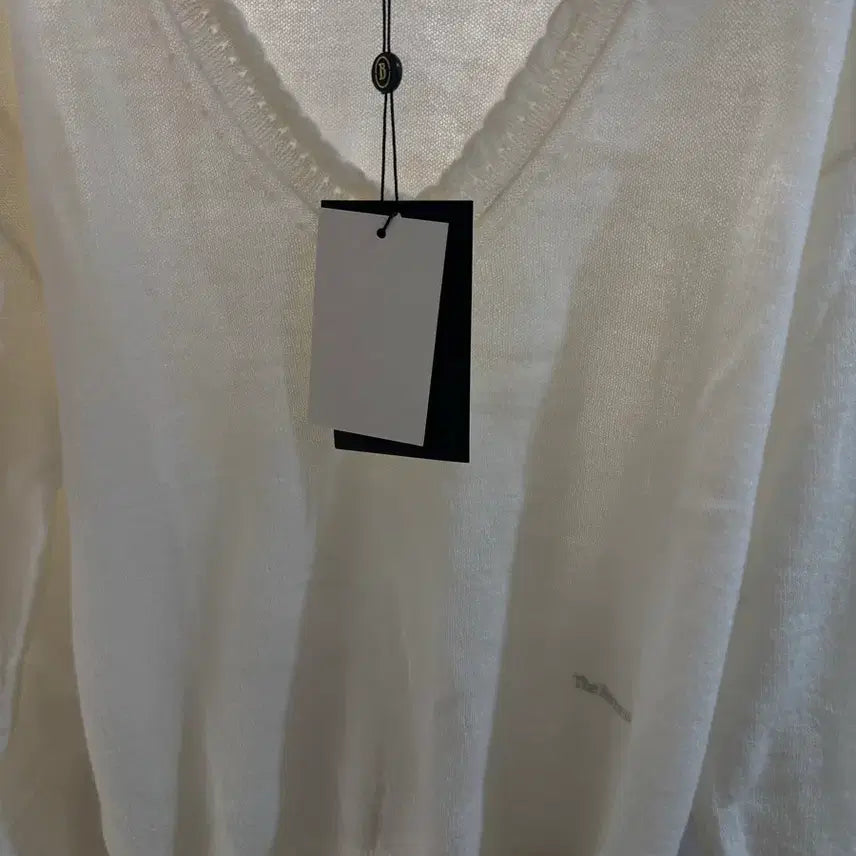 [BUNJANG] TheBarnett V-Neck Knit Sweater / 더바넷 브이넥 니트