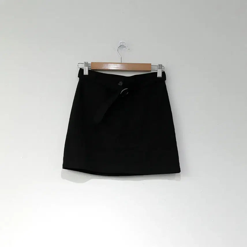[BUNJANG] Black Belted A-Line Mini Skirt / 벨티드 블랙 A라인 미니 스커트