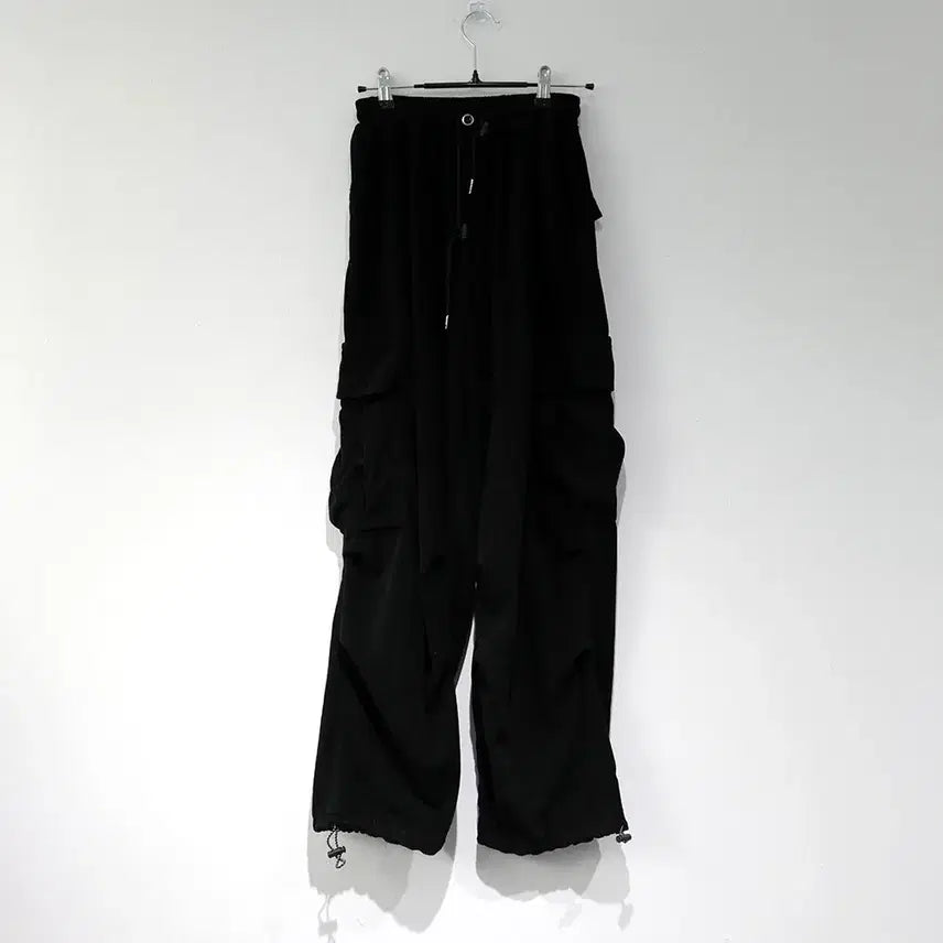 [BUNJANG] Unbranded Ribbed Cargo Training Pants Black / 허리 밴딩 골지 카고 트레이닝 팬츠 블랙