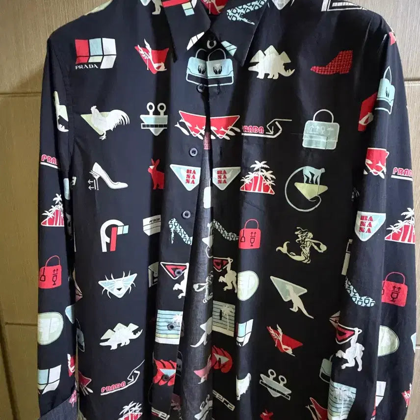 [BUNJANG] Prada Patterned Black Shirt / 프라다 블랙 패턴 셔츠