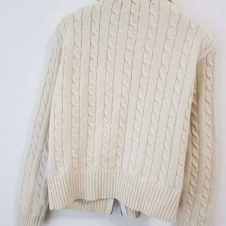 [SOLD OUT] 반에이크 정품 여성집업니트