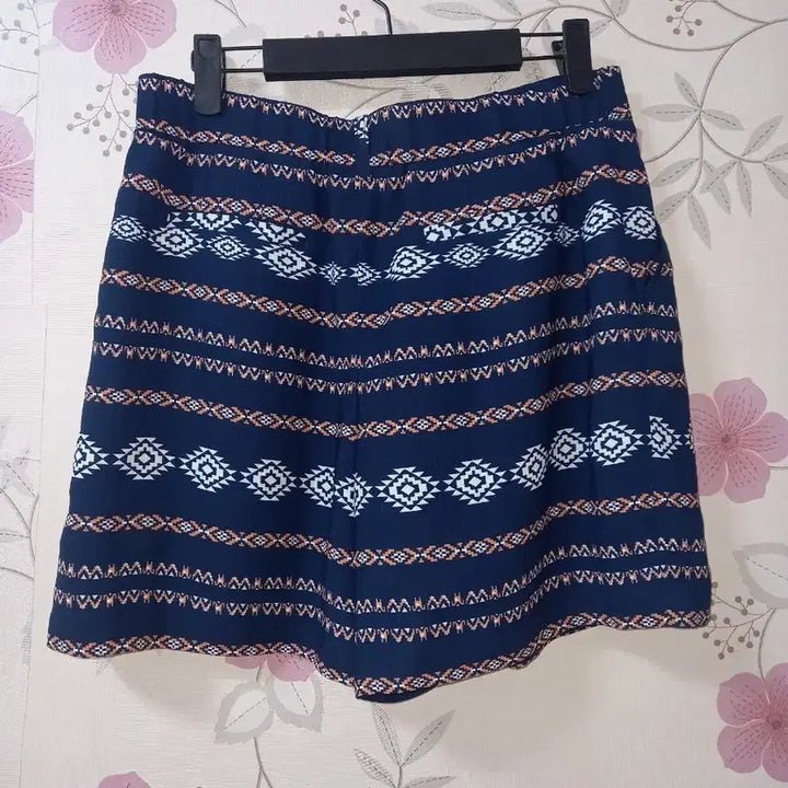 [BUNJANG] Olivia Lauren Patterned Culotte Shorts / 올리비아로렌큐롯팬츠