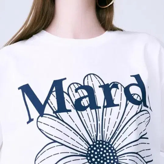 [BUNJANG] Mardi Mercredi Daisy T-shirt / 마르디메크르디 데이지 티셔츠