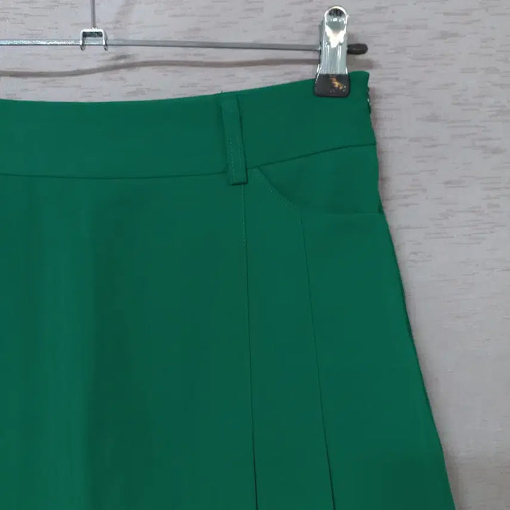 [BUNJANG] BNX Pleated Skirt with Inner Shorts - Green / B4-28/BNX 속바지 그린색 주름 스커트 여성