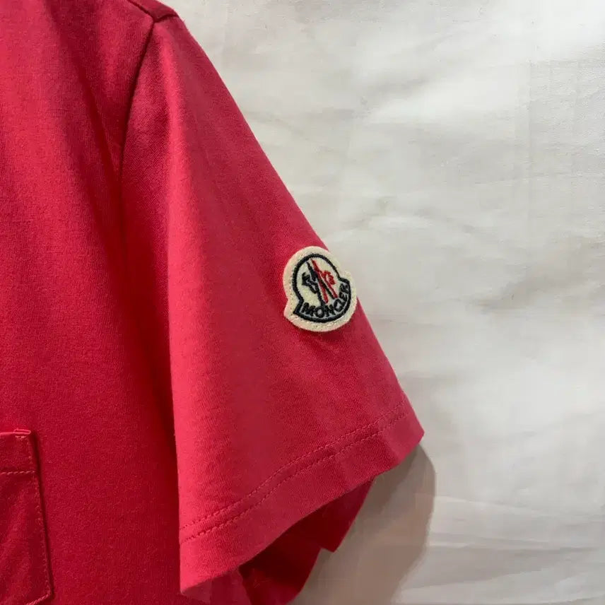 [BUNJANG] Moncler Pink Short Sleeve T-shirt (Size S) / 몽클레어 핑크색 반팔티 S/55사이즈(정품)