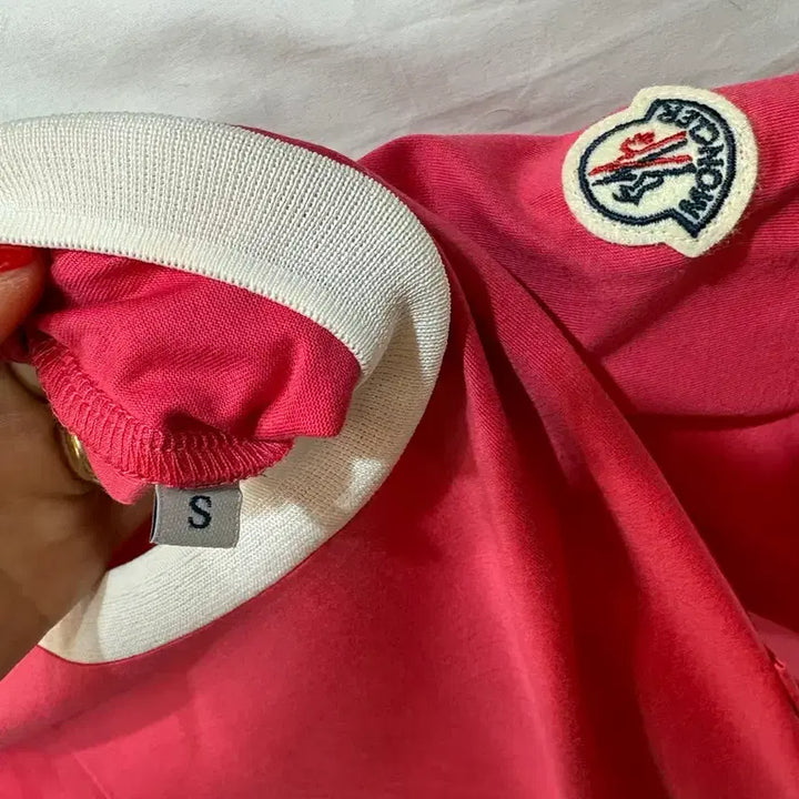 [BUNJANG] Moncler Pink Short Sleeve T-shirt (Size S) / 몽클레어 핑크색 반팔티 S/55사이즈(정품)
