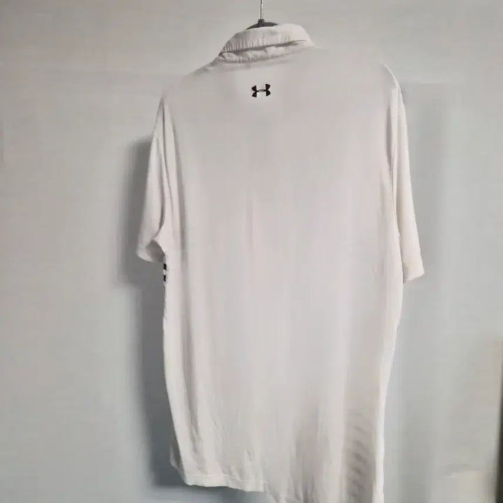[BUNJANG] Under Armour White Striped Polo Shirt / 언더아머 화이트 스트라이프 반팔 폴로티