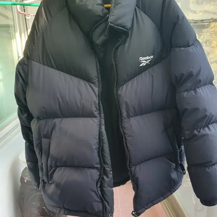 [SOLD OUT] 리복 블랙 패딩 점퍼  남녀공용  95