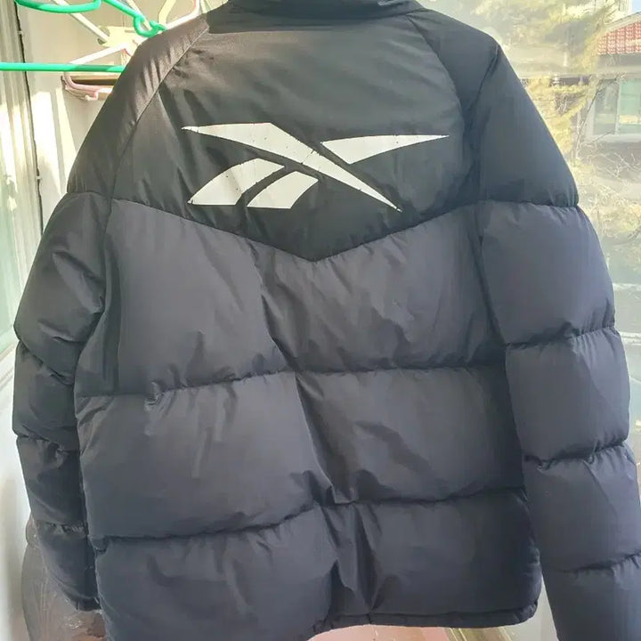[SOLD OUT] 리복 블랙 패딩 점퍼  남녀공용  95