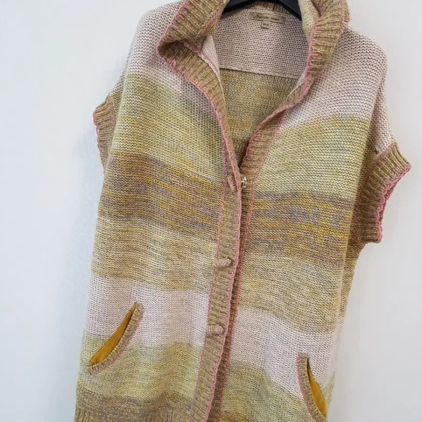 [SOLD OUT] 써스데이아일랜드 정품 여성가디건