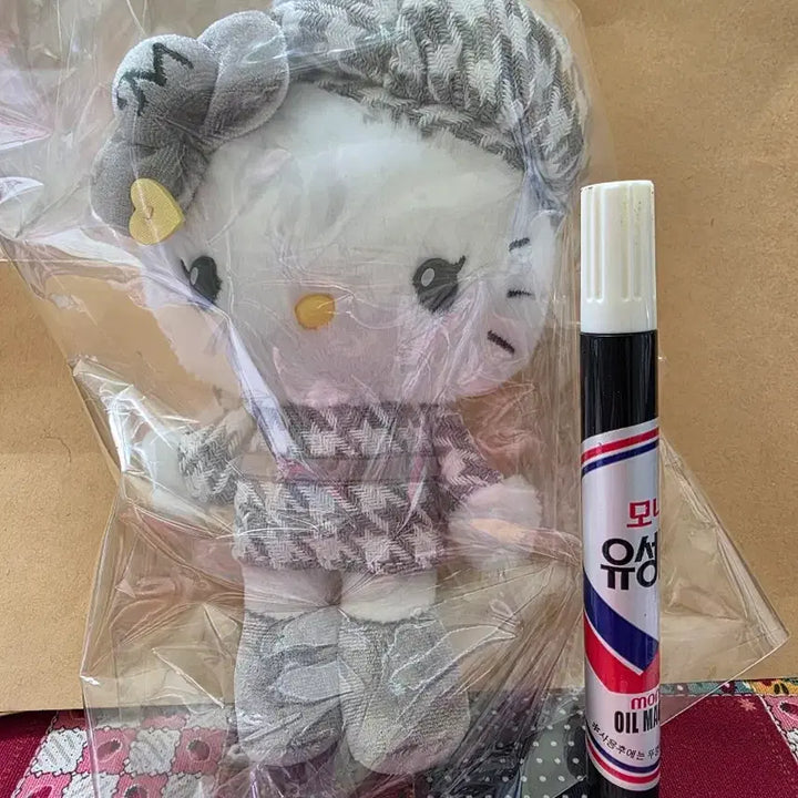 [BUNJANG] Sanrio Mimmy Houndstooth Mascot Plush Keyring / 키티 모노쿠로 하운드투스 미미 마스코트 인형 키링 산리오 생일