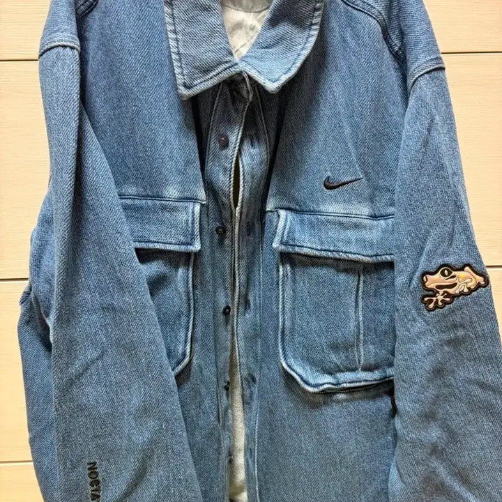 [BUNJANG] Nike x Drake NOCTA Opal Lily Pad Denim Shirt Jacket (XL) / (XL) 나이키 X 드레이크 녹타 오팔 릴리 패드 데님 셔츠 자켓