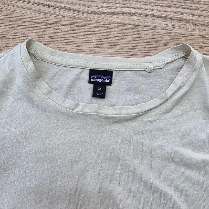 [BUNJANG] Patagonia Ivory Short Sleeve T-shirt XS / 파타고니아 반팔 티셔츠 아이보리 XS