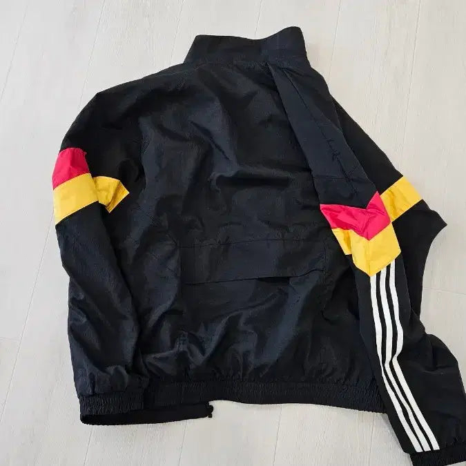 [SOLD OUT] 24-25 아디다스 오리지널스 독일 국대 트랙탑 (iy7049)