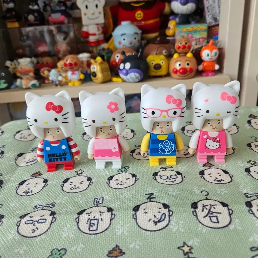 [BUNJANG] Hello Kitty Block Figure Set / 헬로키티 블록 피규어 세트