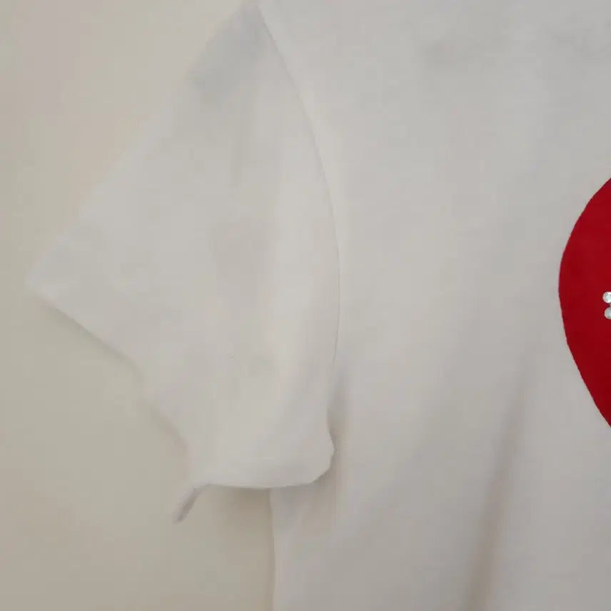 [SOLD OUT] 상태최상(매장판) 꼼데가르송 플레이 화이트 하트 로고 반팔티 M