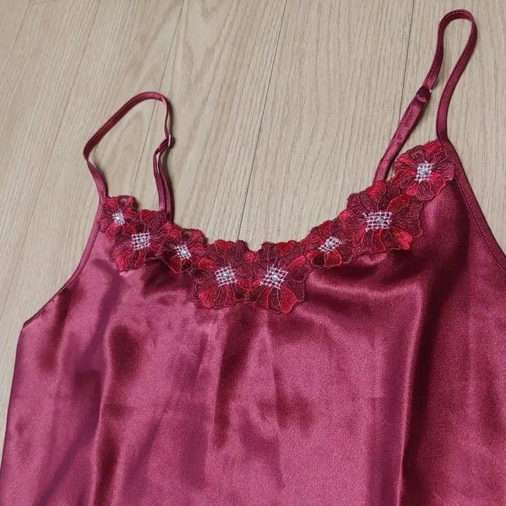 [SOLD OUT] 비비안 슬립 85