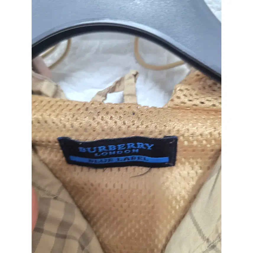 [BUNJANG] Burberry Hooded Windbreaker Jacket / M 버버리 후드집업 바람막이 C992