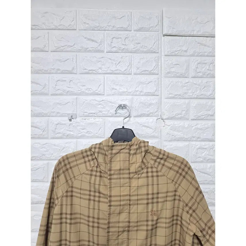 [BUNJANG] Burberry Hooded Windbreaker Jacket / M 버버리 후드집업 바람막이 C992