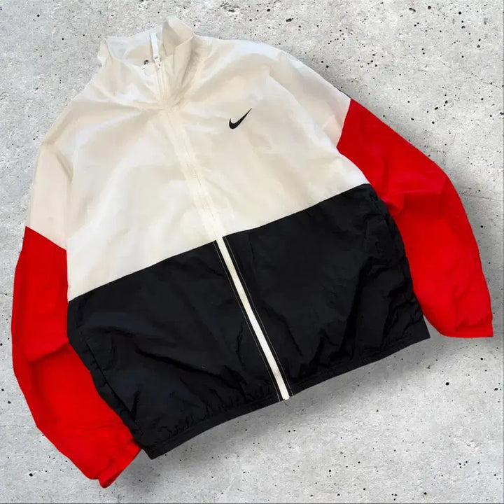 [SOLD OUT] [XL] 나이키 빅로고 블랙/레드/화이트 바람막이 자켓