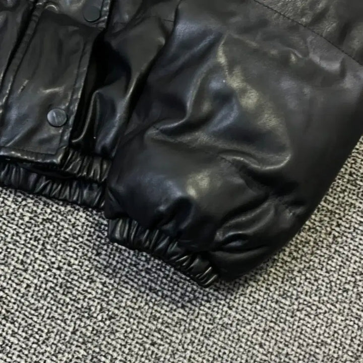 [BUNJANG] Vintage Leather Short Padding Jacket (M) / (M) 여성 숏 레더 패딩