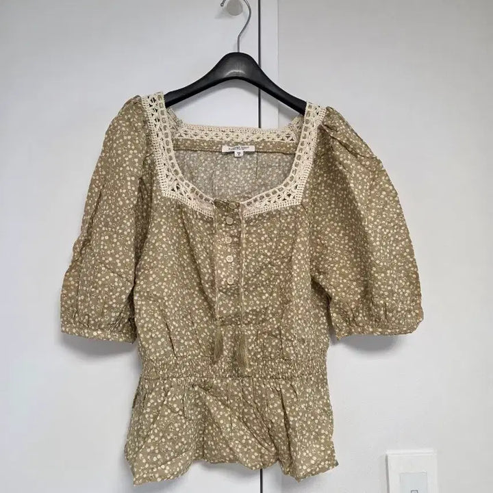 [BUNJANG] Thursday Island Blouse / 써스데이아일랜드 블라우스